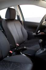 Mazda2 2010 года